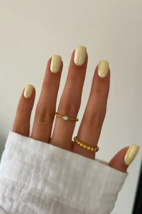 Butter nails Butter nails