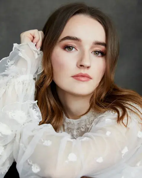 Foto de Kaitlyn Dever. Foto de Kaitlyn Dever.