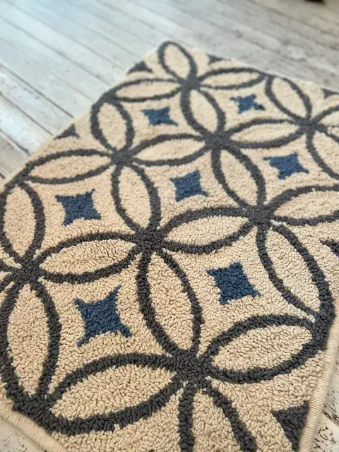 La técnica nació para crear alfombras; hoy, se utiliza para todo tipo de proyectos. La técnica nació para crear alfombras; hoy, se utiliza para todo tipo de proyectos.