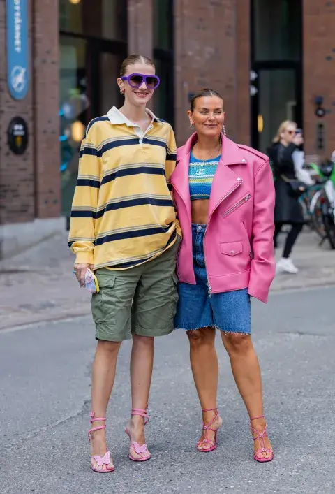 Mujeres invitadas a un desfile de la semana de moda en Copenhagen. Mujeres invitadas a un desfile de la semana de moda en Copenhagen.