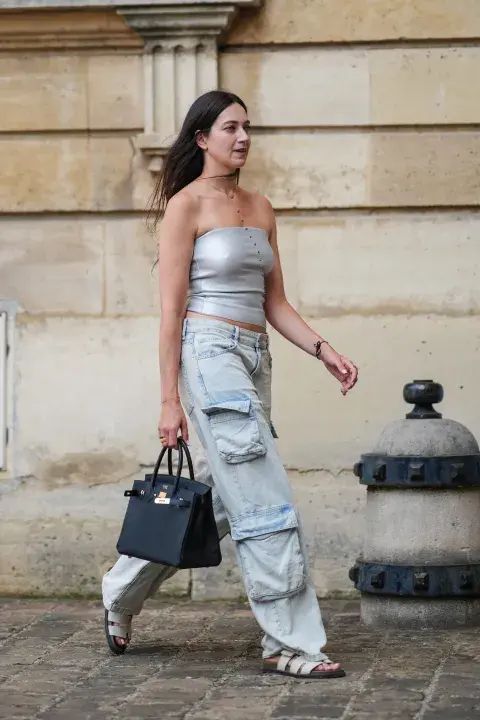 Mujer en la semana de la mode de Milán Mujer en la semana de la mode de Milán