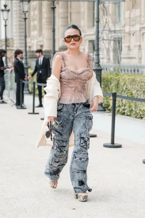 Mujer en la semana de la mode de Milán Mujer en la semana de la mode de Milán