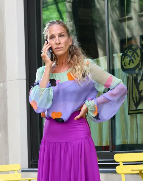 Sarah Jessica Parker en el rodaje de la temporada 3 de And Just Like That Sarah Jessica Parker en el rodaje de la temporada 3 de And Just Like That