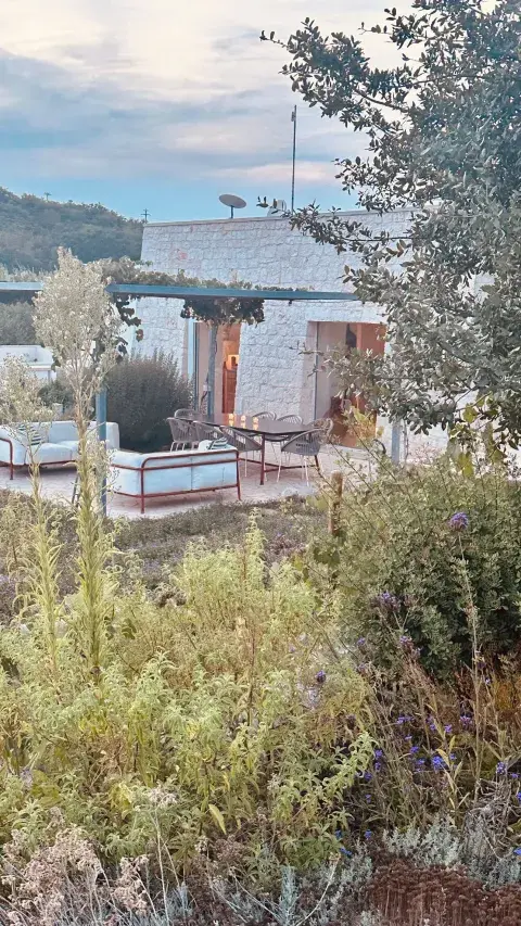 El lugar de Italia elegido por Juliana Awada para sus vacaciones con amigas. El lugar de Italia elegido por Juliana Awada para sus vacaciones con amigas.