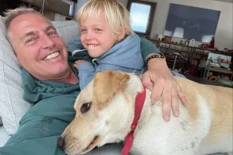 Marley tiene un hijo de seis años, MIrko, y actualmente está esperando a su segunda hija Marley tiene un hijo de seis años, MIrko, y actualmente está esperando a su segunda hija