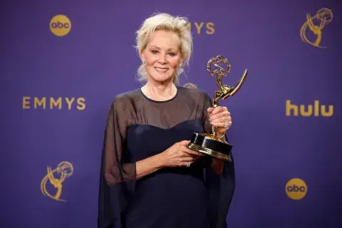 Foto de Jean Smart en los Premios Emmy 2024. Foto de Jean Smart en los Premios Emmy 2024.