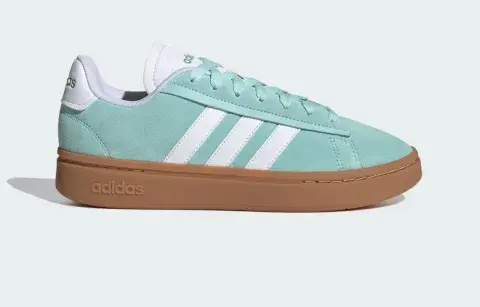 Foto de las Adidas Grand Court Alpha Cloudfoam Lifestyle Comfort Foto de las Adidas Grand Court Alpha Cloudfoam Lifestyle Comfort