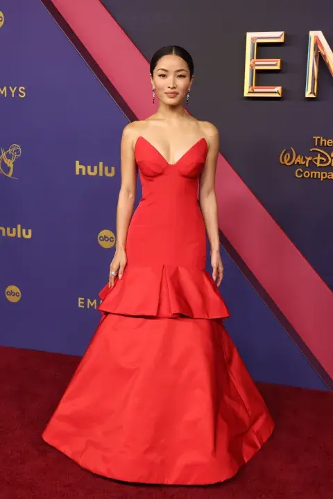 Anna Sawai en la alfombra roja de los Premios Emmy 2024. Anna Sawai en la alfombra roja de los Premios Emmy 2024.