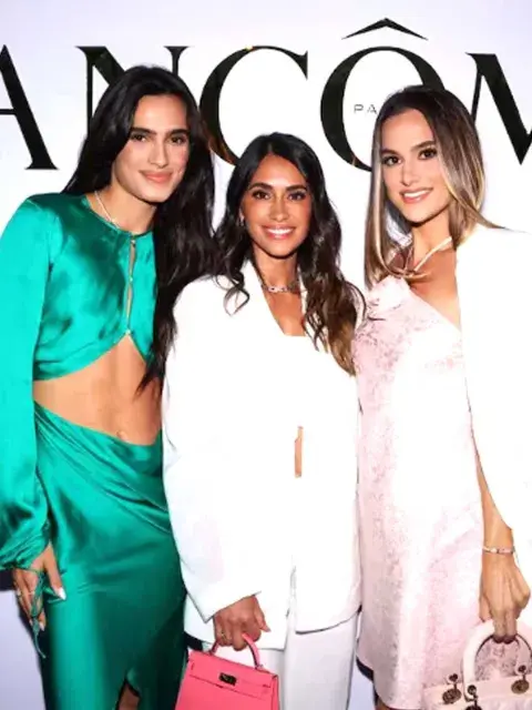Antonela Roccuzzo sorprendió a sus seguidores al compartir uno de sus secretos de belleza Antonela Roccuzzo sorprendió a sus seguidores al compartir uno de sus secretos de belleza