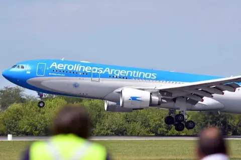 Aerolíneas ofrece vuelos low costo: conocé las condiciones. Aerolíneas ofrece vuelos low costo: conocé las condiciones.