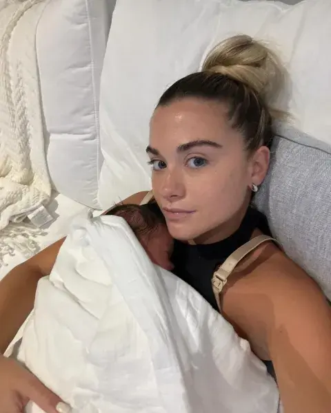 El album de fotos de Olivia, la hija de Kun Agüero y Sofía Calzetti. El album de fotos de Olivia, la hija de Kun Agüero y Sofía Calzetti.
