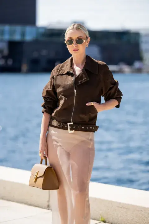 Mujer en la semana de la mode de Milán. Mujer en la semana de la mode de Milán.
