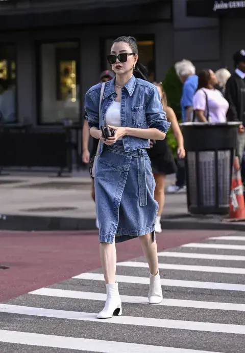 Invitada a un desfile de la semana de la moda en Nueva York. Invitada a un desfile de la semana de la moda en Nueva York.