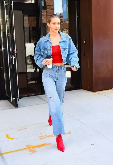 Gigi Hadid por las calles de Nueva York. Gigi Hadid por las calles de Nueva York.