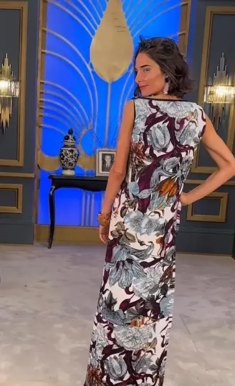 El look de Juana Viale en la Mesaza el 29 de septiembre de 2024. El look de Juana Viale en la Mesaza el 29 de septiembre de 2024.