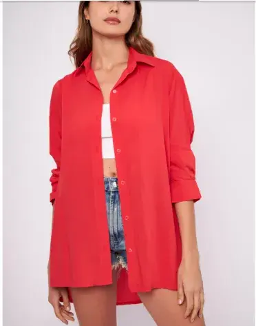 Maxi camisa roja. Maxi camisa roja.