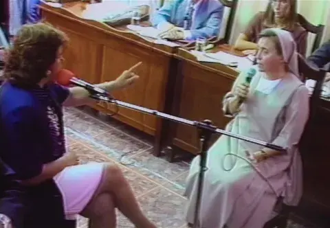 Escena del documental María Soledad: El fin del silencio. Escena del documental María Soledad: El fin del silencio.
