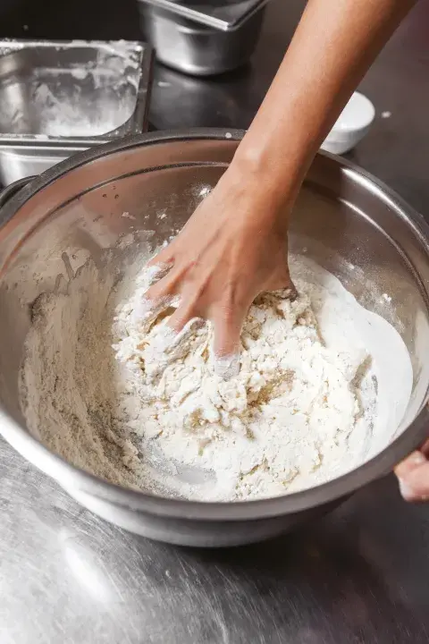 Masa de pizza napolitana. Masa de pizza napolitana.