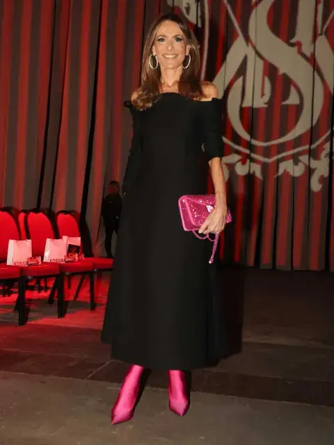 Rosella Della Giovampaola con un look muy elegante Rosella Della Giovampaola con un look muy elegante
