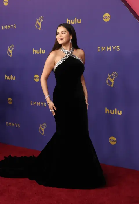 Selena Gomez en la alfombra roja de los Premios Emmy 2024. Selena Gomez en la alfombra roja de los Premios Emmy 2024.