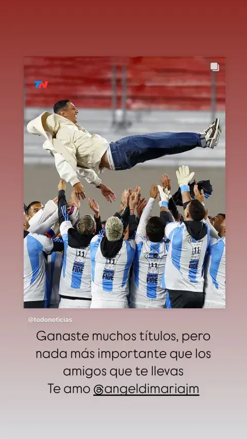 Captura de Storie de Jorgelina Cardoso dedicada a Ángel Di María. Captura de Storie de Jorgelina Cardoso dedicada a Ángel Di María.