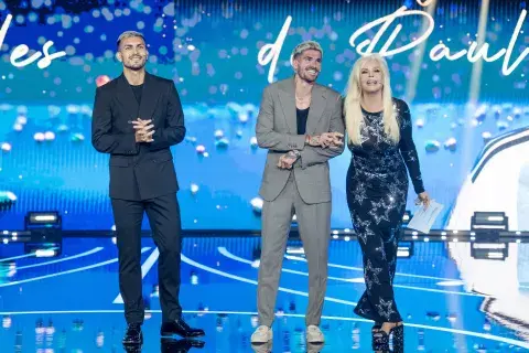 Foto de Leandro Paredes y Rodrigo De Paul con Susana Giménez. Foto de Leandro Paredes y Rodrigo De Paul con Susana Giménez.