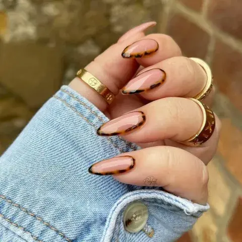 Nail art carey Nail art carey
