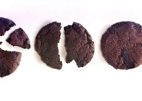 Tres browkies en fila, partidas Tres browkies en fila, partidas