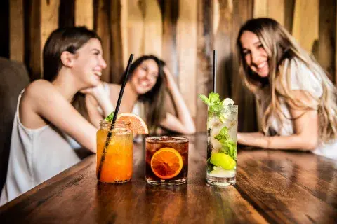 bruce_grill_station_-_cocteleria_clasica_1.jpg bruce_grill_station_-_cocteleria_clasica_1.jpg