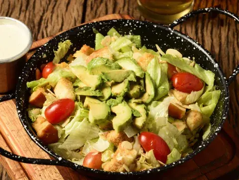 Ensalada César: dónde probar versiones originales en restaurantes de Buenos Aires Ensalada César: dónde probar versiones originales en restaurantes de Buenos Aires