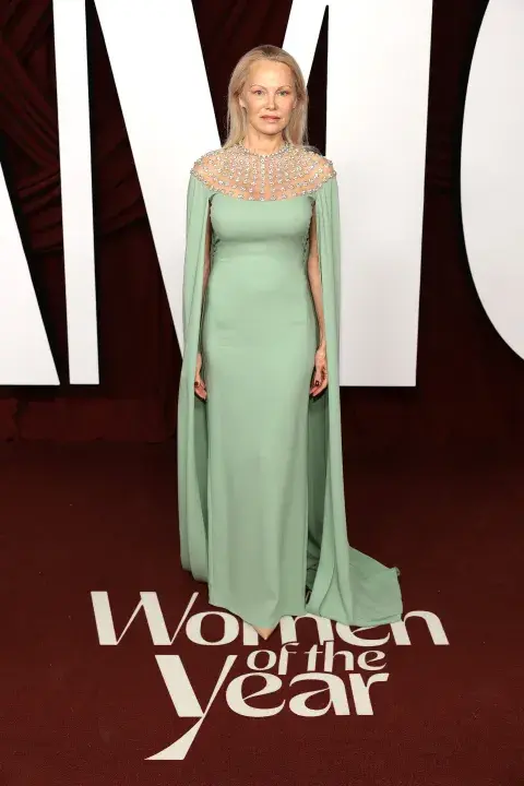 Foto de Pamela Anderson en los Premios Mujeres del Año 2024. Foto de Pamela Anderson en los Premios Mujeres del Año 2024.