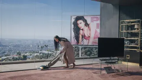 Foto de Demi Moore y Margaret Qualley en La sustancia. Foto de Demi Moore y Margaret Qualley en La sustancia.