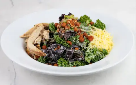 Ensalada César: dónde probar versiones originales en restaurantes de Buenos Aires Ensalada César: dónde probar versiones originales en restaurantes de Buenos Aires
