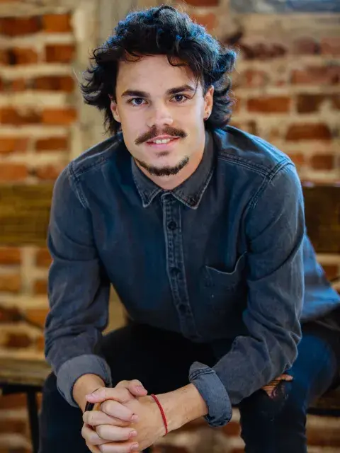 Foto de Ramiro "Toti" Spangenberg. Foto de Ramiro "Toti" Spangenberg.