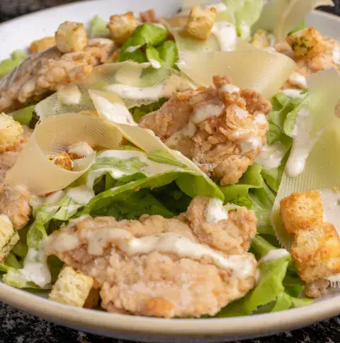 Ensalada César: dónde probar versiones originales en restaurantes de Buenos Aires Ensalada César: dónde probar versiones originales en restaurantes de Buenos Aires