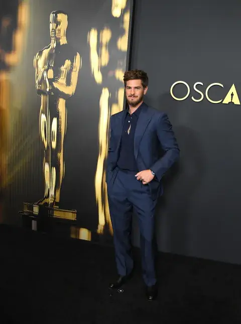 Andrew Garfield en la alfombra roja de los Governors Awards. Andrew Garfield en la alfombra roja de los Governors Awards.
