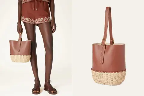 Una modelo con un bolso de cuero y rattan. Una modelo con un bolso de cuero y rattan.
