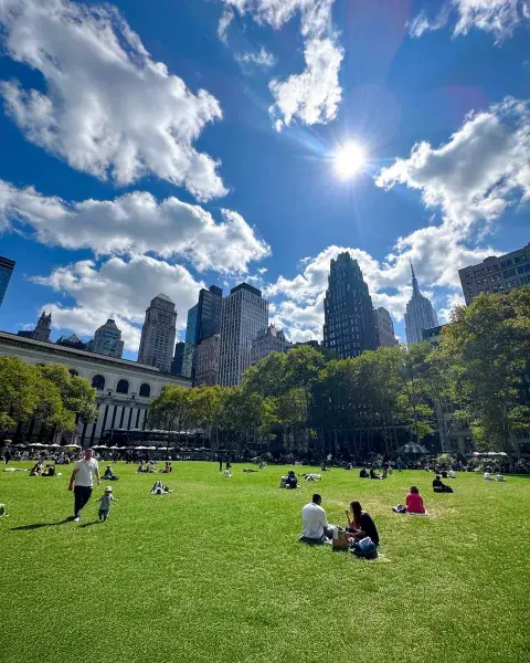 bryant_park.jpg