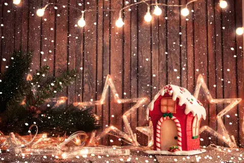 Adiós a las luces de colores esta Navidad. Adiós a las luces de colores esta Navidad.