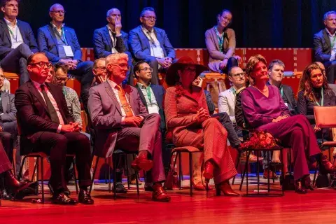La monarca, de 53 años, estuvo en la ciudad de Assen, en la provincia de Drenthe, para formar parte del 50 aniversario de Northern Development Company La monarca, de 53 años, estuvo en la ciudad de Assen, en la provincia de Drenthe, para formar parte del 50 aniversario de Northern Development Company