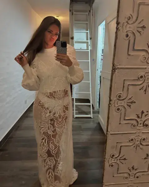 El look de la China Suárez en la Nochebuena de 2024. El look de la China Suárez en la Nochebuena de 2024.