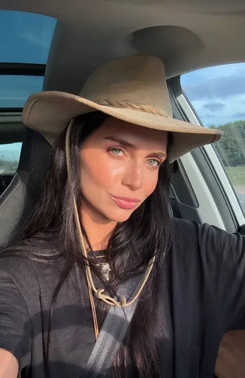 Zaira Nara deslumbra con el accesorio tendencia del verano 2025. Zaira Nara deslumbra con el accesorio tendencia del verano 2025.