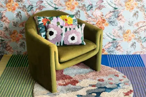 Foto de Pinterest de ambiente sobrecargado de colores.
