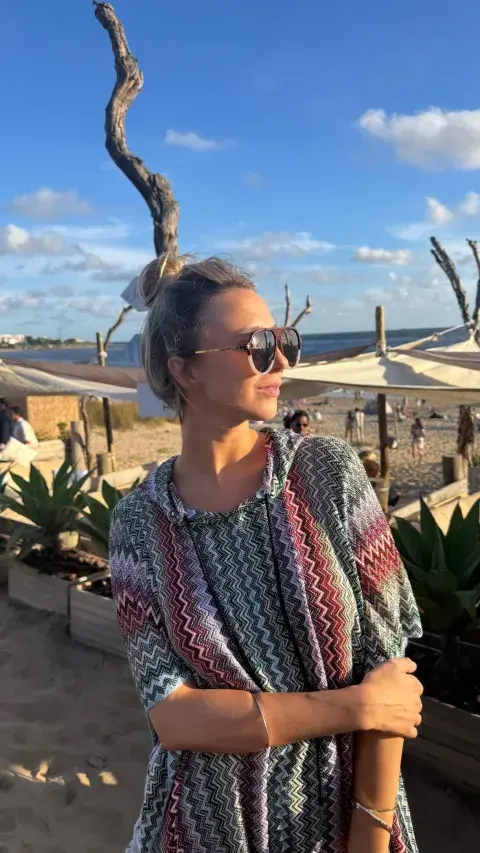 El look de Bernarda Cella en Punta del Este. El look de Bernarda Cella en Punta del Este.