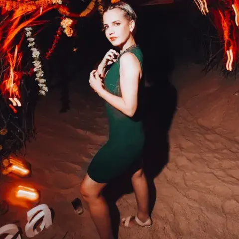 El look de Sabrina Garciarena en Punta del Este. El look de Sabrina Garciarena en Punta del Este.
