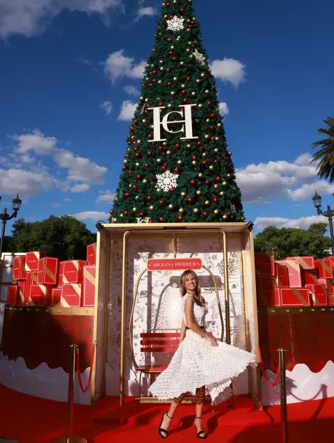 Mariana Fabbiani en el encendido del árbol navideño de Carolina Herrera. Mariana Fabbiani en el encendido del árbol navideño de Carolina Herrera.