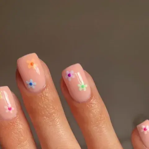 Flower nails Flower nails
