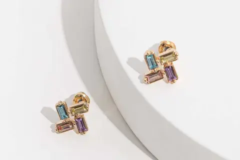 Aros con strass de colores (Isadora, consultar precio)