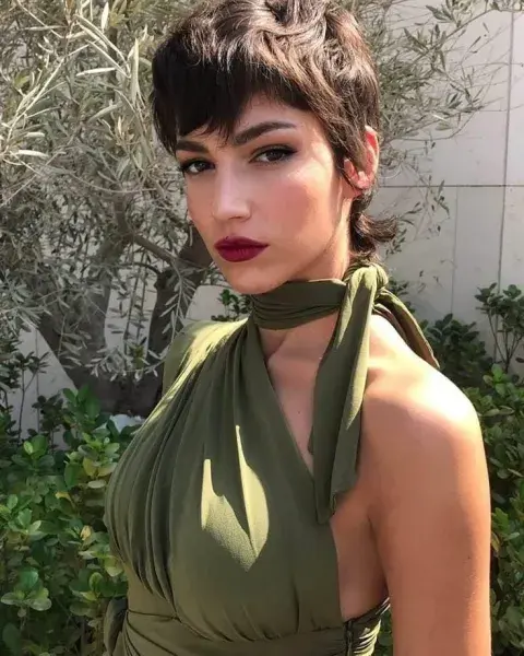 Ursula Corberó fue una de las celebridades que más lució este corte Ursula Corberó fue una de las celebridades que más lució este corte