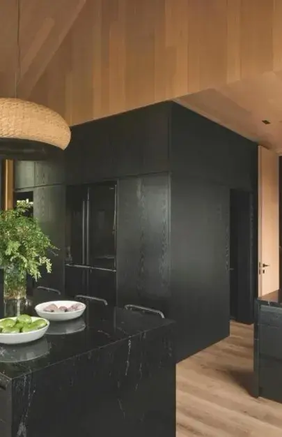 Cocina de Juliana Awada en su casa en Villa La Angostura Cocina de Juliana Awada en su casa en Villa La Angostura